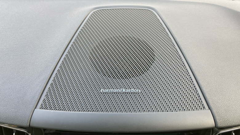 Volvo XC60 2.0 B4D Plus Dark 5dr AWD Geartronic Diesel Estate